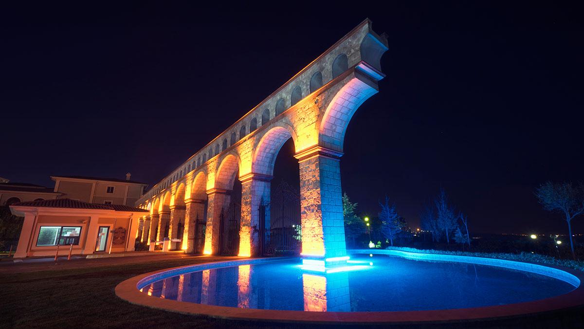 The Royal Houses